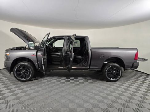 New 2025 RAM 3500 Big Horn image 41