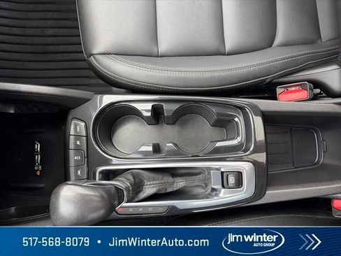 Used 2022 Chevrolet TrailBlazer ACTIV w/ Sun and Liftgate Package AWD/4WD image 29