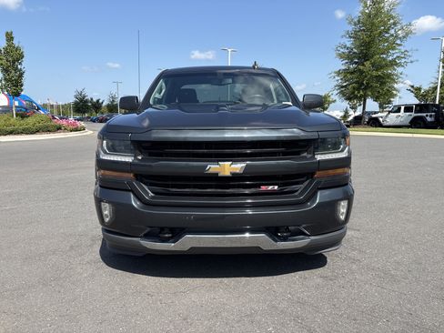 Used 2018 Chevrolet Silverado 1500 LT w/ All Star Edition AWD/4WD image 3