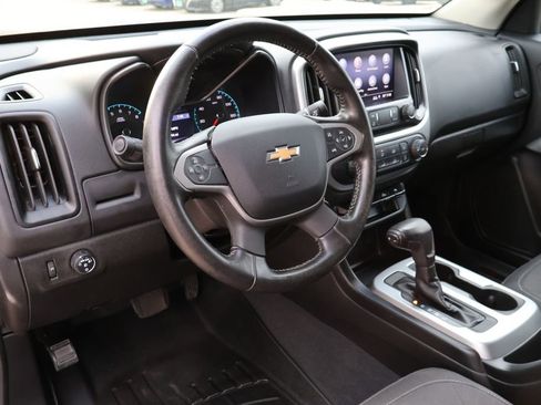 Used 2019 Chevrolet Colorado LT w/ LT Convenience Package RWD image 18