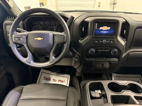 New 2026 Chevrolet Silverado 1500 W/T w/ WT Value Package image 17