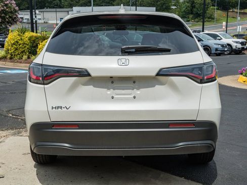 Used 2026 Honda HR-V LX image 6