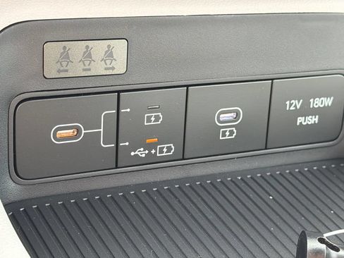 New 2026 Hyundai Kona SE FWD image 30