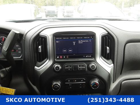 Used 2020 Chevrolet Silverado 1500 LT image 16