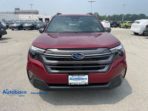 Used 2026 Subaru Forester Premium AWD/4WD image 8