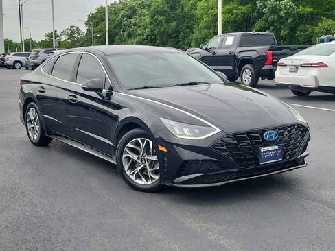 Used 2020 Hyundai Sonata SEL FWD image 2