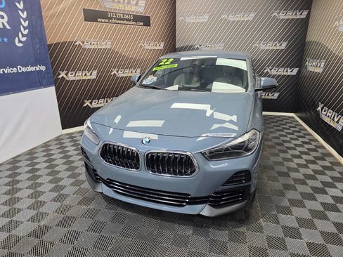 Used 2022 BMW X2 sDrive28i image 3