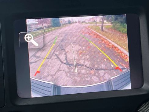 Used 2021 RAM 3500 Big Horn image 16