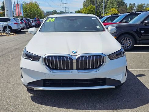 Used 2026 BMW 530i xDrive w/ Premium Package AWD/4WD image 2