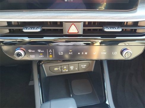 New 2026 Kia K5 EX image 32