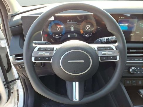 New 2026 Hyundai Tucson SE FWD image 12