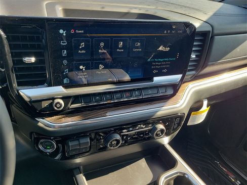 New 2026 Chevrolet Silverado 1500 RST w/ Z71 Off-Road Package image 7