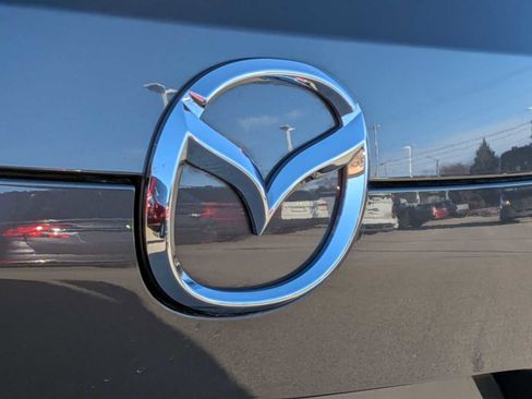 Used 2020 MAZDA CX-5 Touring image 11