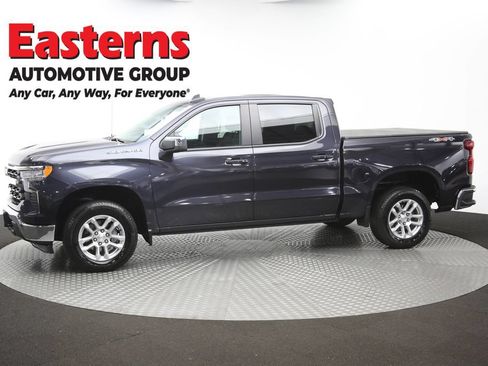 Used 2023 Chevrolet Silverado 1500 LT AWD/4WD image 60