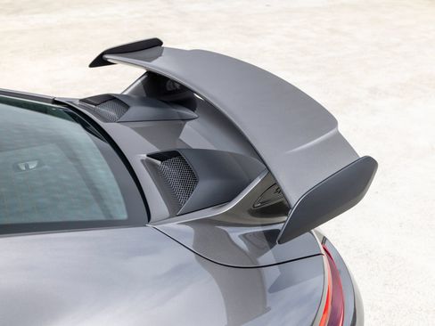 Certified 2018 Porsche 911 GT3 RWD image 24