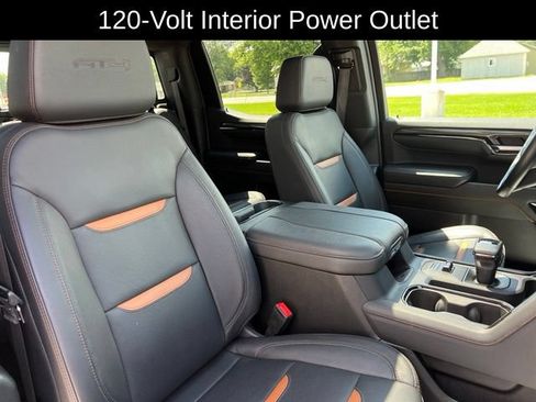 Used 2024 GMC Sierra 1500 AT4 w/ AT4 Premium Package AWD/4WD image 18