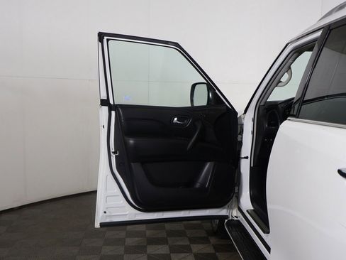 Used 2024 INFINITI QX80 Luxe image 24