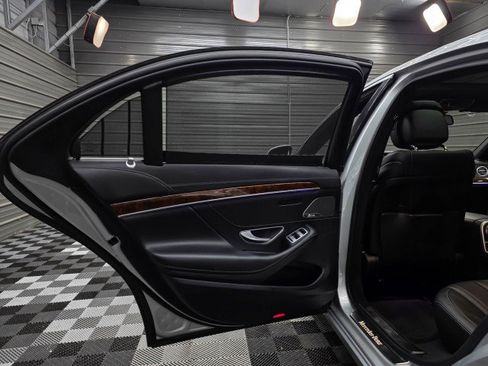 Used 2015 Mercedes-Benz S 550 4MATIC Sedan image 39