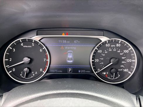 Used 2022 Nissan Altima 2.5 SR w/ Midnight Edition Package FWD image 24