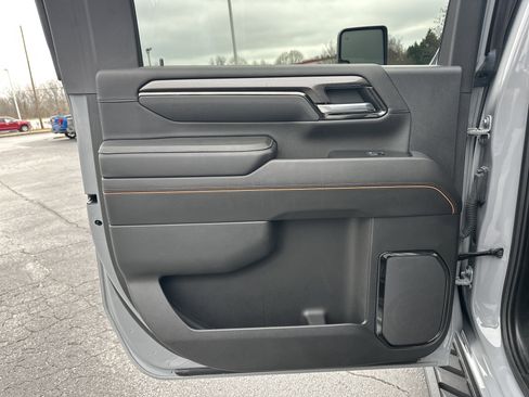 Used 2025 GMC Sierra 2500 AT4 w/ AT4 Premium Plus Package image 22