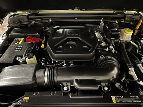 Used 2025 Jeep Wrangler Unlimited Sport S 4xe image 39