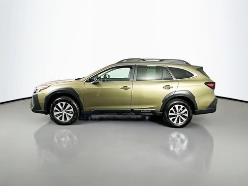 Used 2025 Subaru Outback Premium w/ Popular Package #1A AWD/4WD image 5