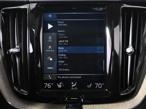 Used 2018 Volvo XC60 T6 Inscription w/ Convenience Package image 28