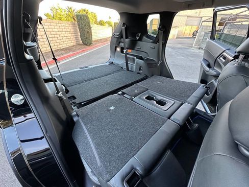 Used 2023 Mitsubishi Outlander SE image 26