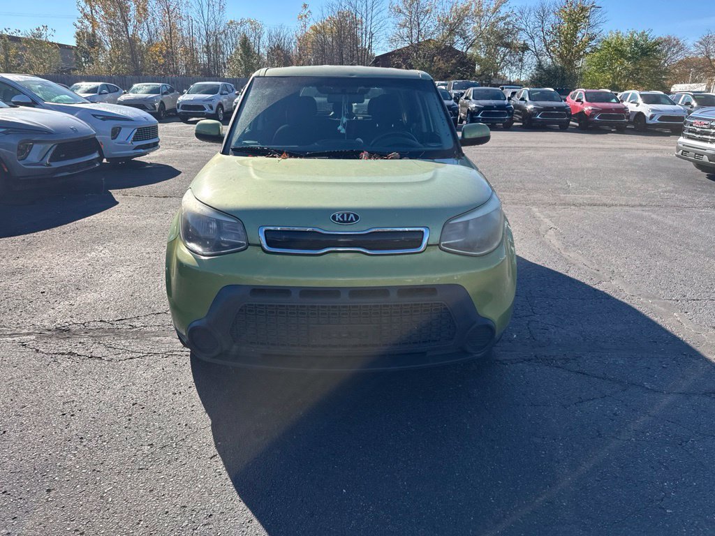 Used 2015 Kia Soul + FWD image 3