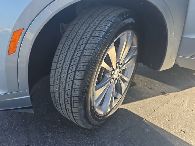 Certified 2024 Cadillac XT6 Premium Luxury AWD/4WD image 36