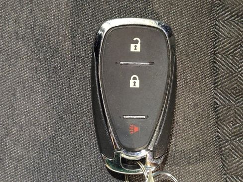 Used 2022 Chevrolet Equinox LT AWD/4WD image 32