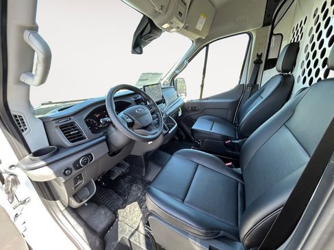 Used 2024 Ford Transit 250 148 Medium Roof w/ Load Area Protection Package image 8