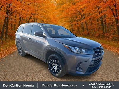 Used 2018 Toyota Highlander SE