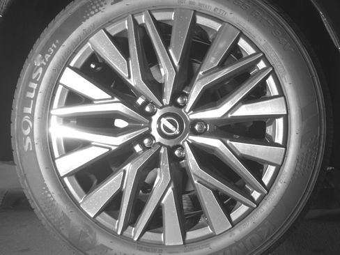 Used 2025 Nissan Altima 2.5 SV image 15