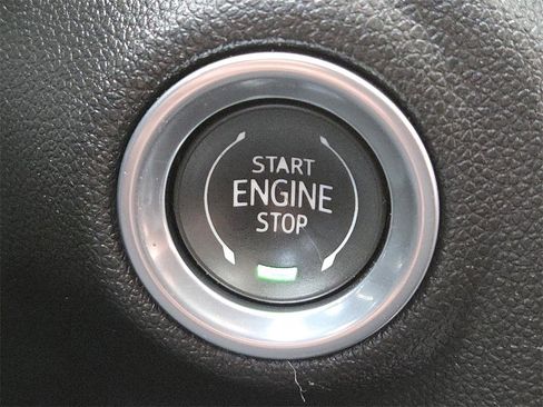 Used 2019 GMC Sierra 1500 AT4 w/ AT4 Premium Package image 33