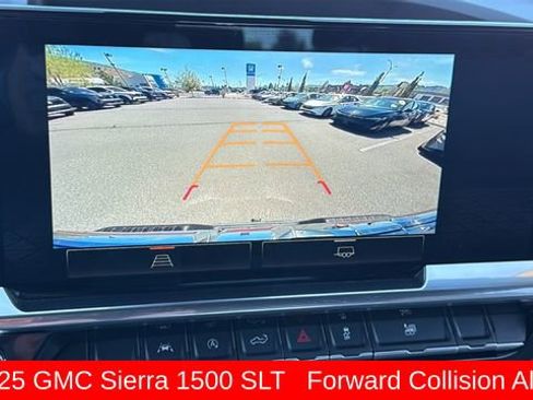 Used 2025 GMC Sierra 1500 SLT AWD/4WD image 16