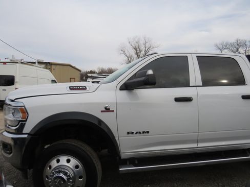 Used 2019 RAM 5500 Tradesman w/ Ambulance Prep Group image 10