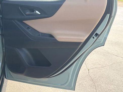 Used 2026 Chevrolet Equinox ACTIV FWD image 16