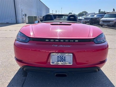 Used 2023 Porsche 718 Boxster image 9