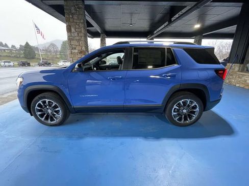 New 2026 GMC Terrain Elevation w/ Elevation Premium Package image 4