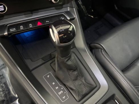 Used 2023 Audi Q3 2.0T Premium Plus w/ Premium Plus Package AWD/4WD image 23