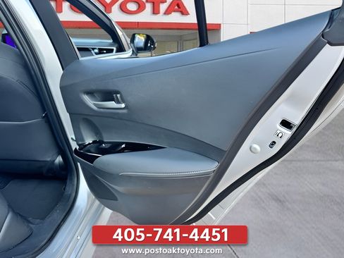 Used 2026 Toyota Corolla SE FWD image 17