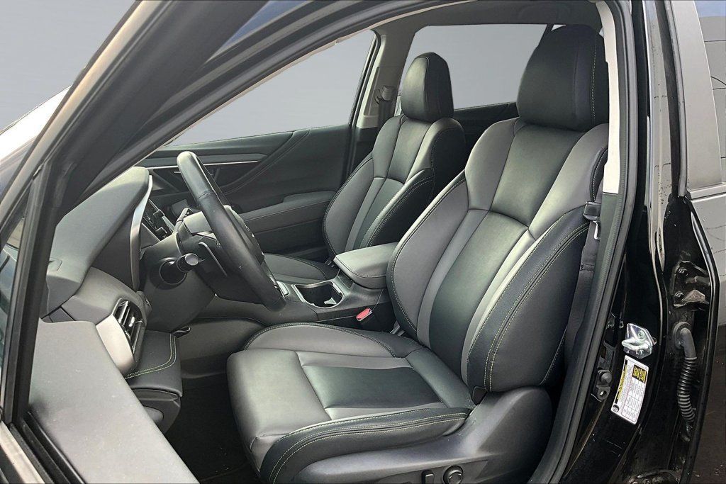 Used 2024 Subaru Outback Onyx Edition AWD/4WD image 19
