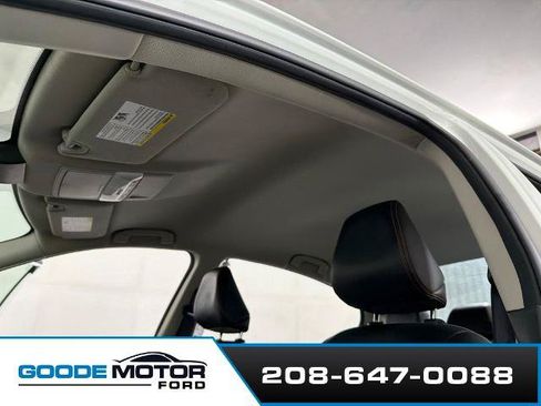 Used 2024 Nissan Altima 2.5 SR FWD image 18