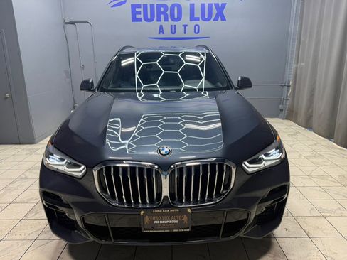 Used 2022 BMW X5 xDrive40i w/ M Sport Package AWD/4WD image 2