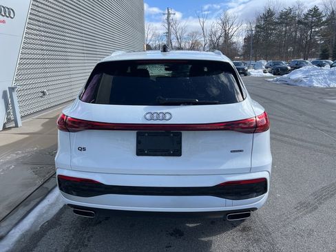 Used 2025 Audi Q5 Premium w/ Convenience Package image 35