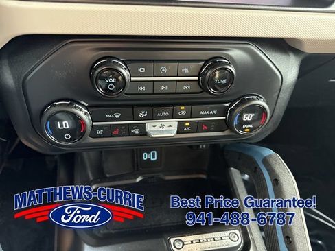Certified 2023 Ford Bronco Wildtrak AWD/4WD image 19