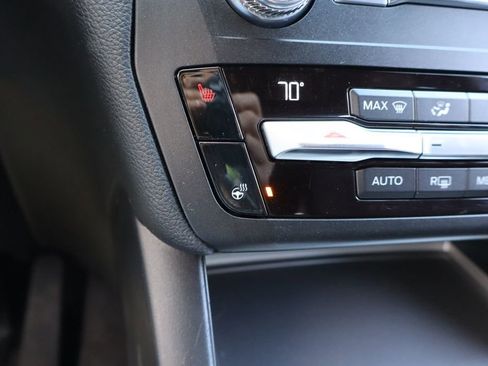 Used 2020 Ford Explorer XLT w/ Comfort Package AWD/4WD image 11
