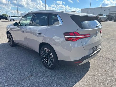 Used 2025 BMW X3 xDrive30i w/ Premium Package AWD/4WD image 4