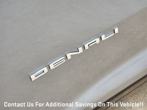 New 2026 GMC Acadia Denali w/ Super Cruise Package FWD image 8